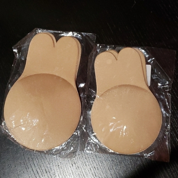 RABBIT Pushup Invisible Bra Breast Adhesive - Picture 5 of 5